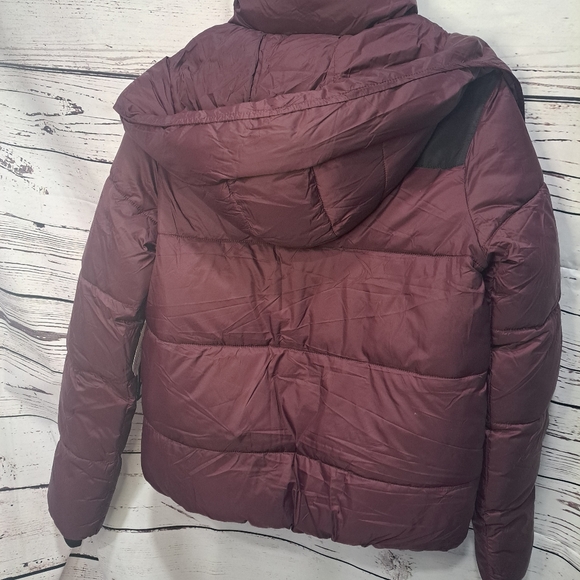 NWT DKNY Sport Women's Colorblock Puffer Jacket - Picture 11 of 11
